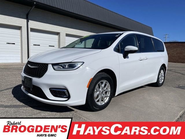 2023 Chrysler Pacifica Touring L in White — front three-quarter view