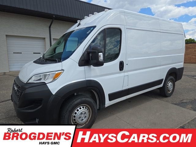 2025 RAM ProMaster Cargo Van Tradesman in Bright White Cl — front three-quarter view