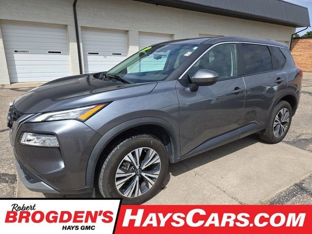 2023 Nissan Rogue SV in Gun Metallic — front three-quarter view